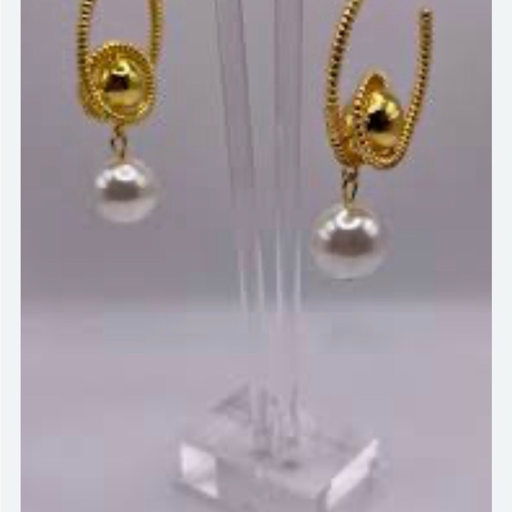 Elegant Gold and Pearl Drop Earrings - Picture 6 of 14